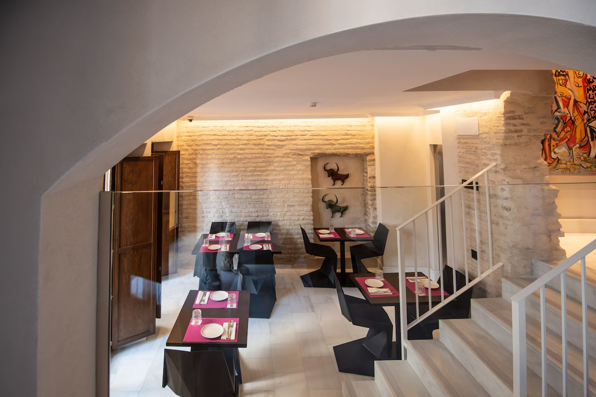 Placentines salon seating and staircase
